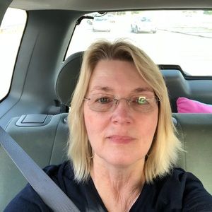 Meet your Posher, Janet